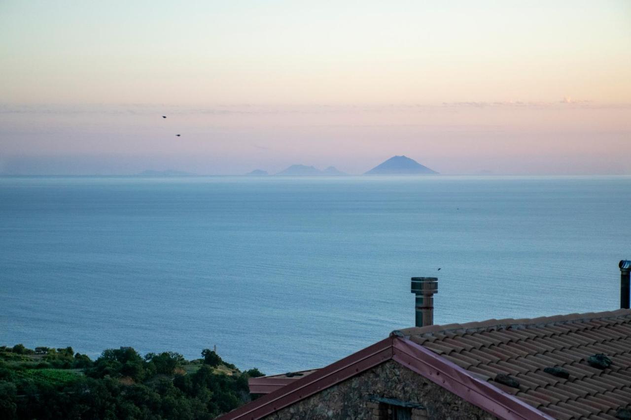 Palazzo Del Diplomatico Villa Belmonte Calabro Eksteriør bilde