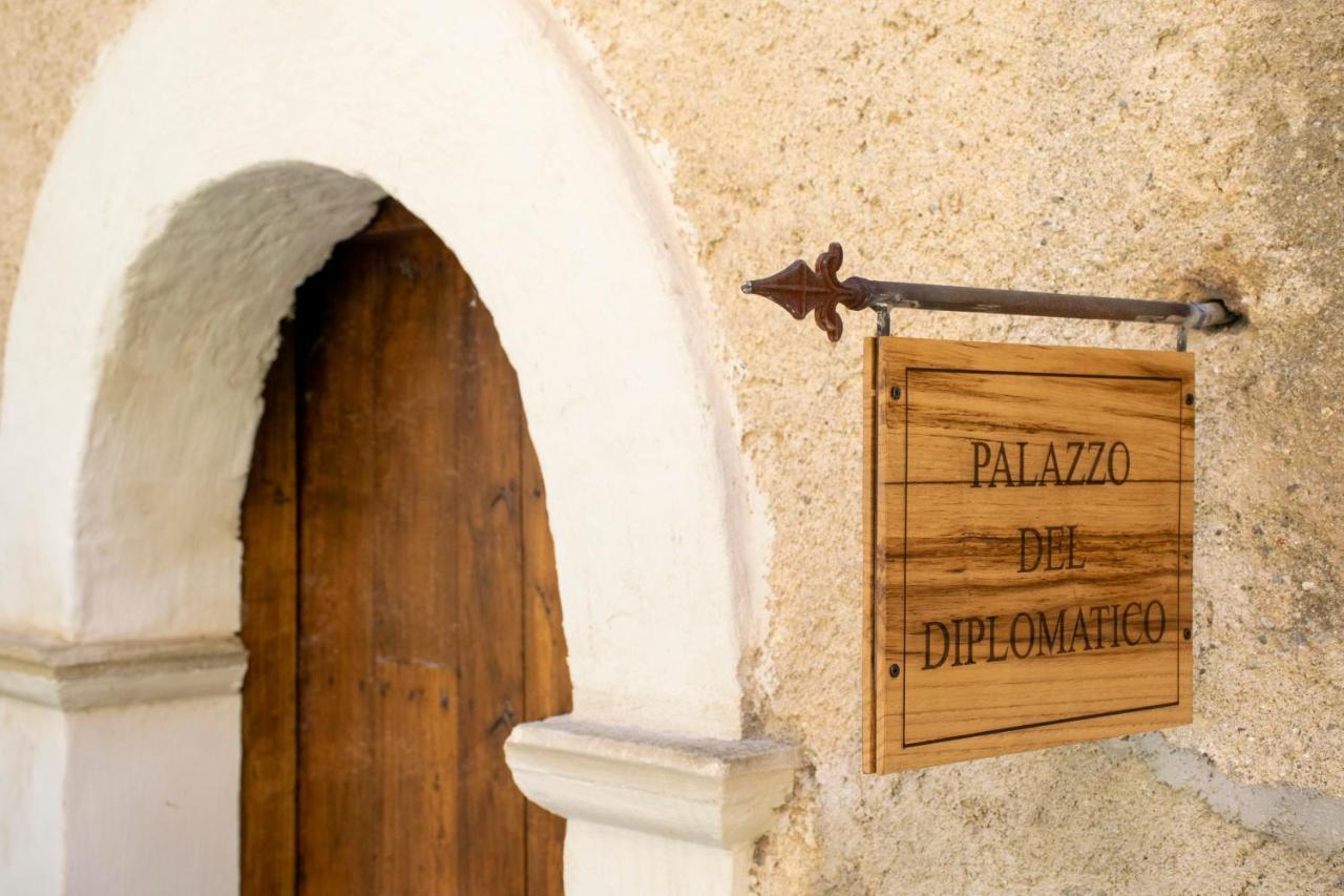 Palazzo Del Diplomatico Villa Belmonte Calabro Eksteriør bilde